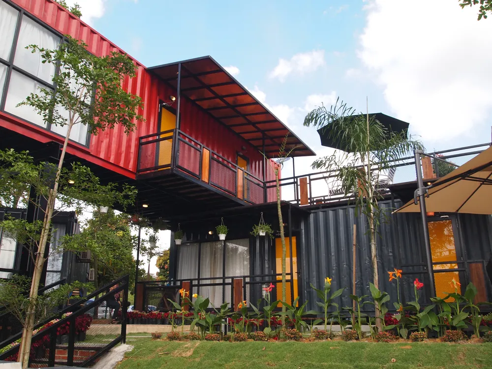 Vantagens e Custos das Casas Contentores em 2025