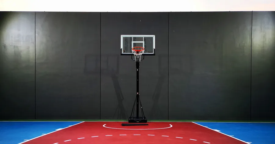 Ultimate Home Basketball Courts for Sports Enthusiasts
