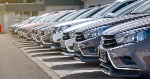 Übrig gebliebene Autos mit Null Kilometern werden jetzt fast zum Nulltarif verkauft (siehe Preise)