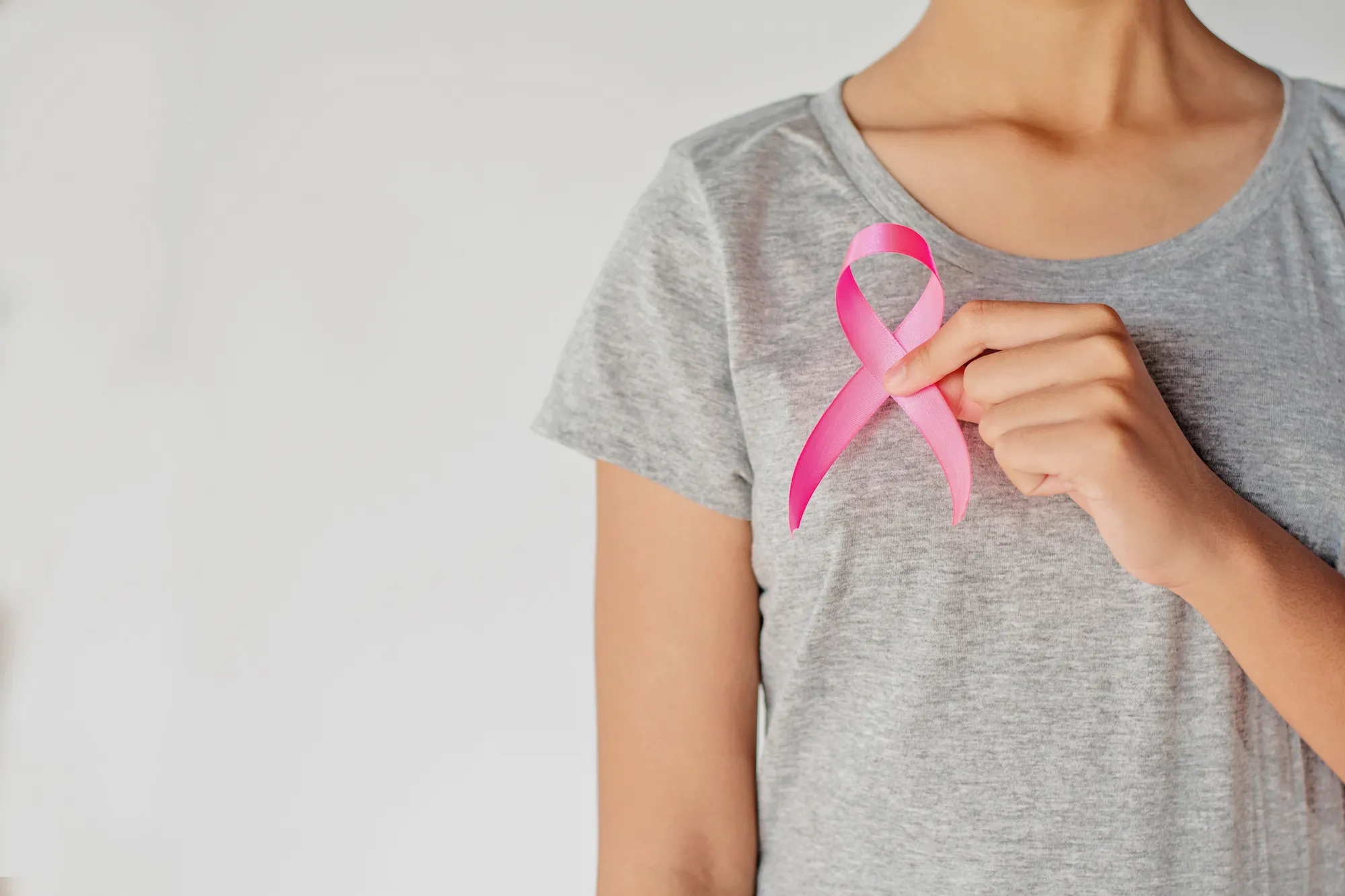 Early Detection is Key: Recognizing the Symptoms of Breast Cancer