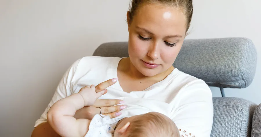 How to Take Tylenol While Breastfeeding