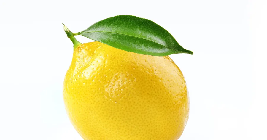 How to Use Lemon Oil for Your Health