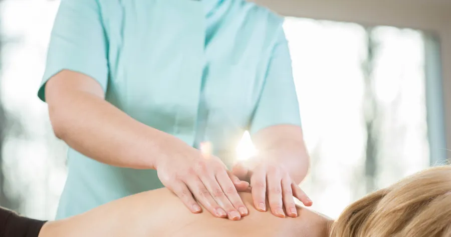 Chiropractic Therapy for Thigh Pain