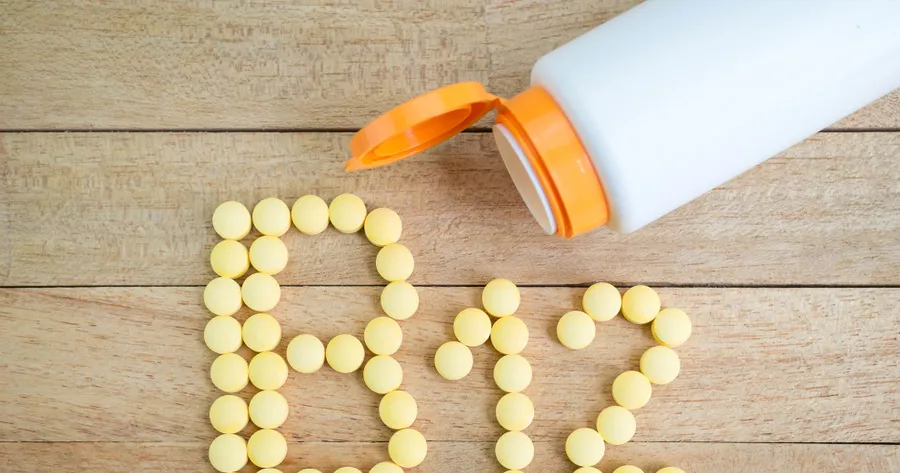 How to Ease Morning Sickness With Vitamin B12