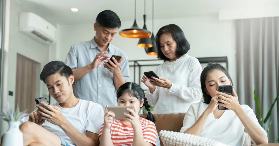 Managing Screen Time With Strategies for Healthy Digital Habits
