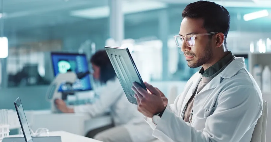 How QMS Software Transforms Medical Manufacturing Compliance