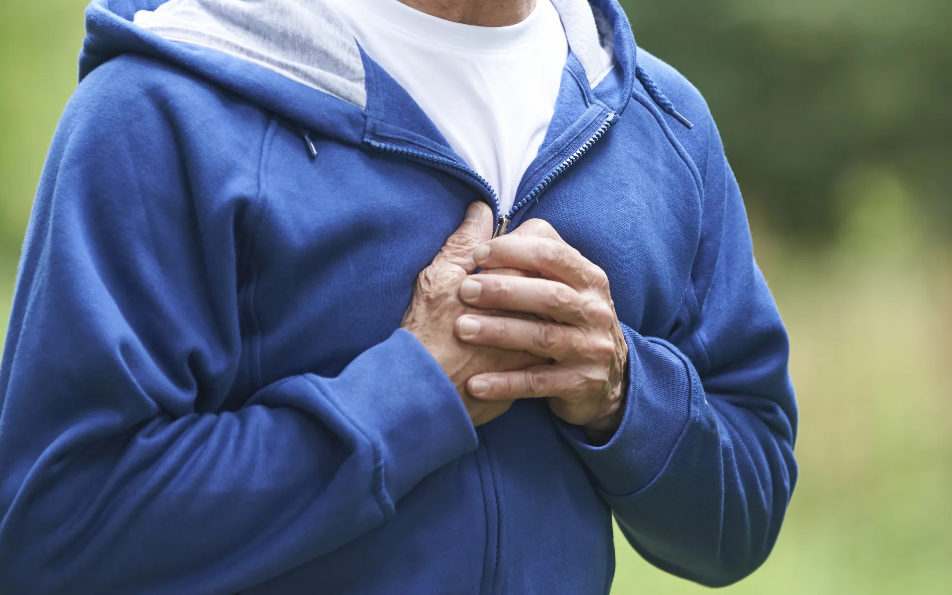 10 Critical Signs of an Impending Heart Attack