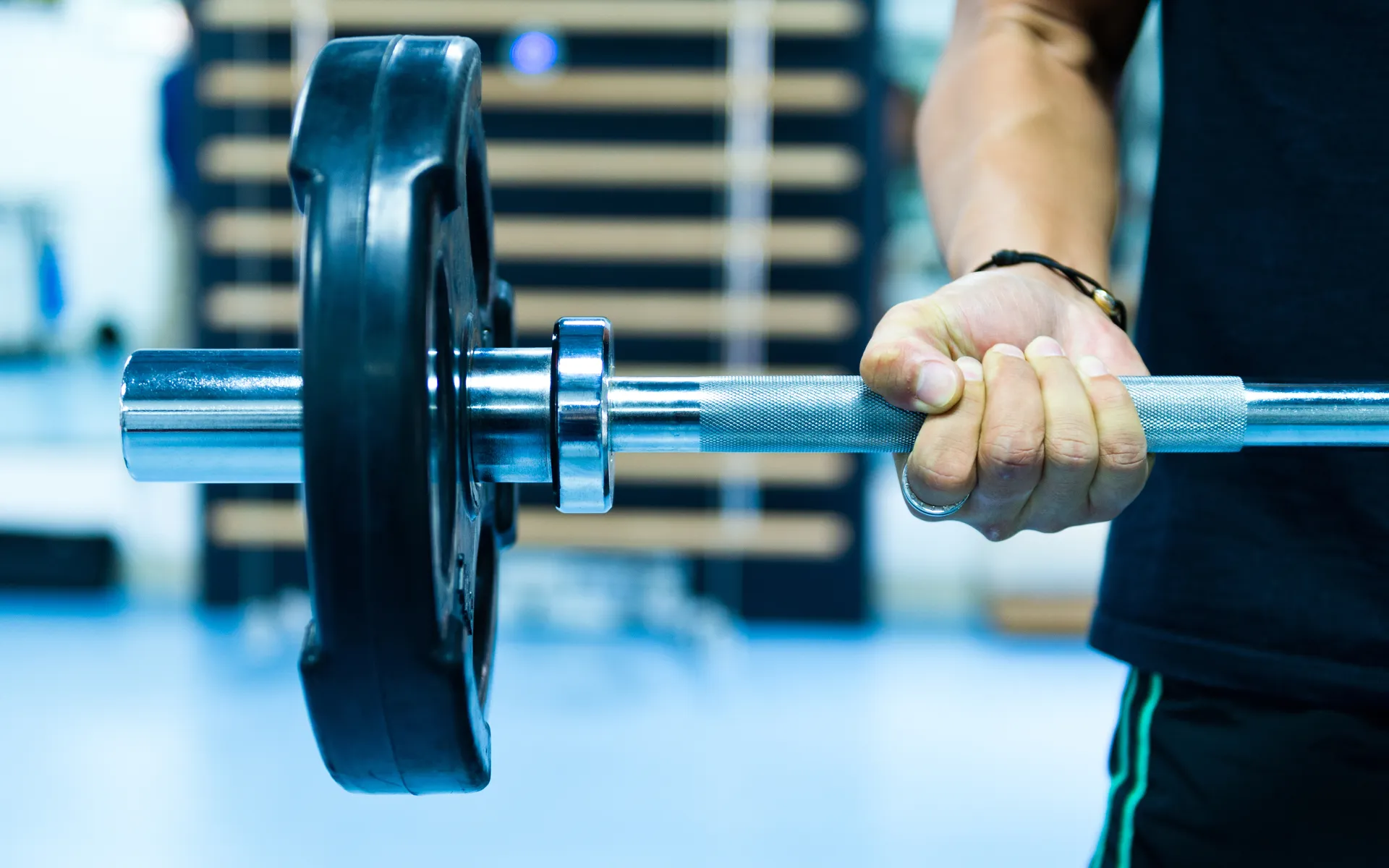 20 Reasons Lifting Weights Is Better for Your Health Than You Think