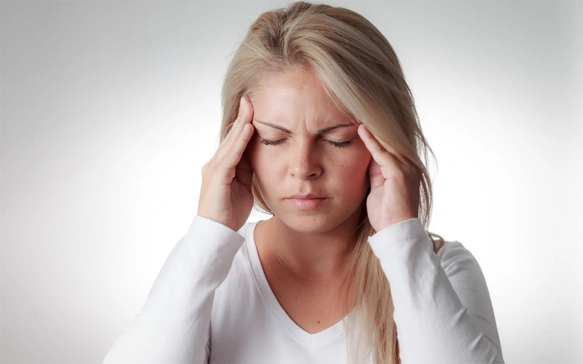 15 Helpful Ways to Combat Headaches