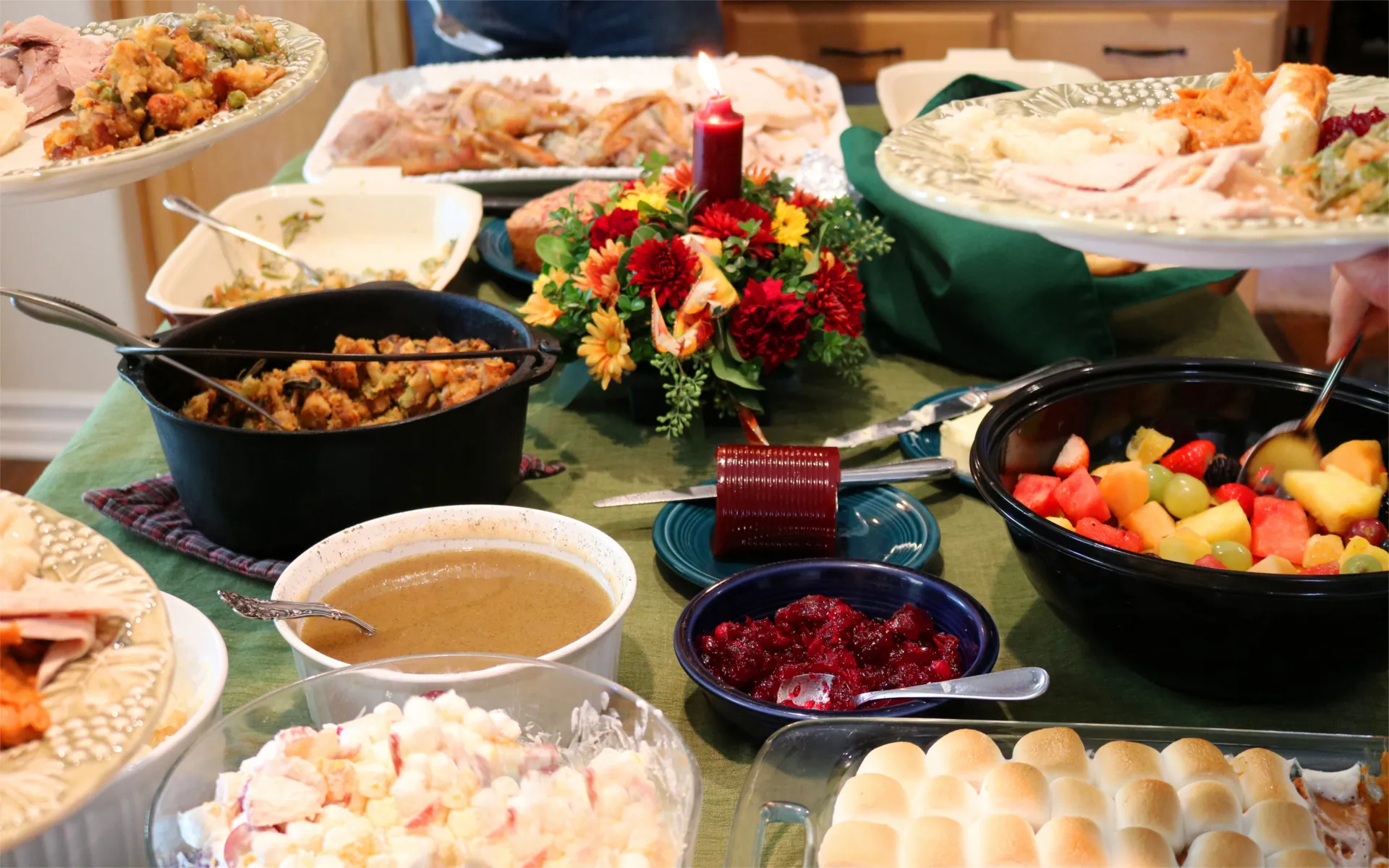 15 Things to Bring to a Potluck This Year