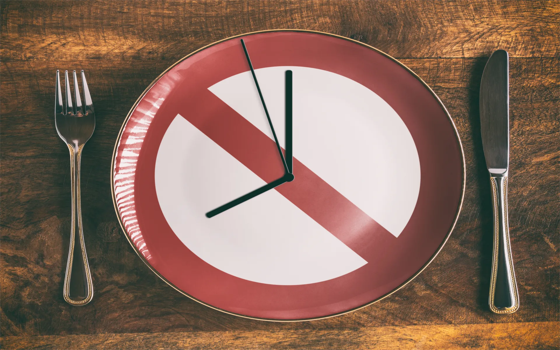 To Fast or Not to Fast: Pros and Cons to Intermittent Fasting