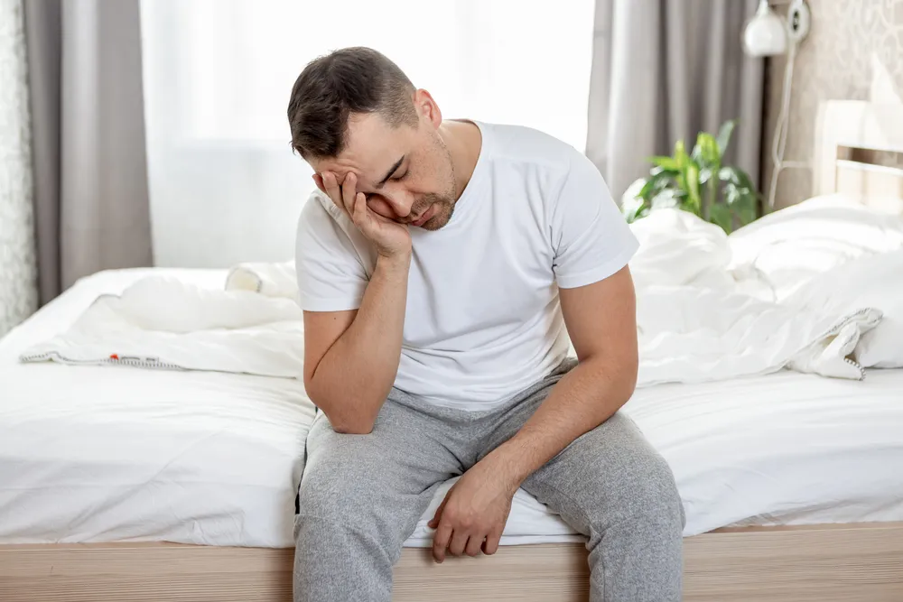 Night Sweats in Men: Causes and Treatments