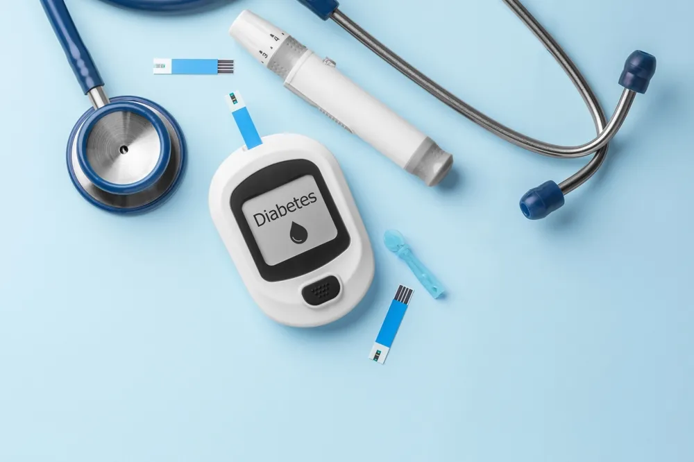 How Does Proteinuria Indicate Early Kidney Damage in Diabetes?