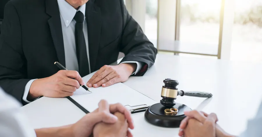 Discovering Top Divorce Lawyers In Your Area