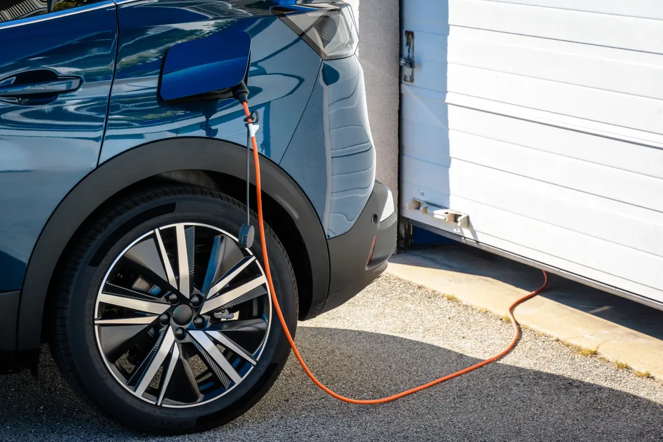 Saving at the Pump The Best Hybrid SUVs for Fuel Economy HelpMe