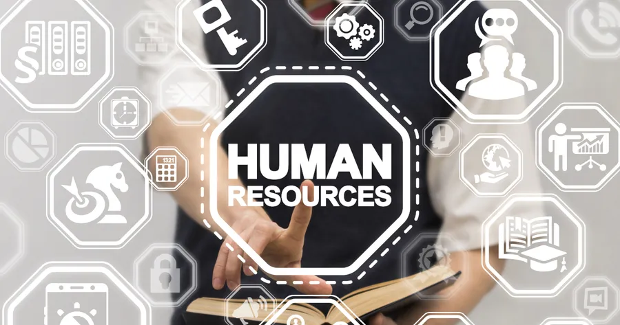 From Online School to Six-Figure Salary: Maximizing Your Human Resources Degree