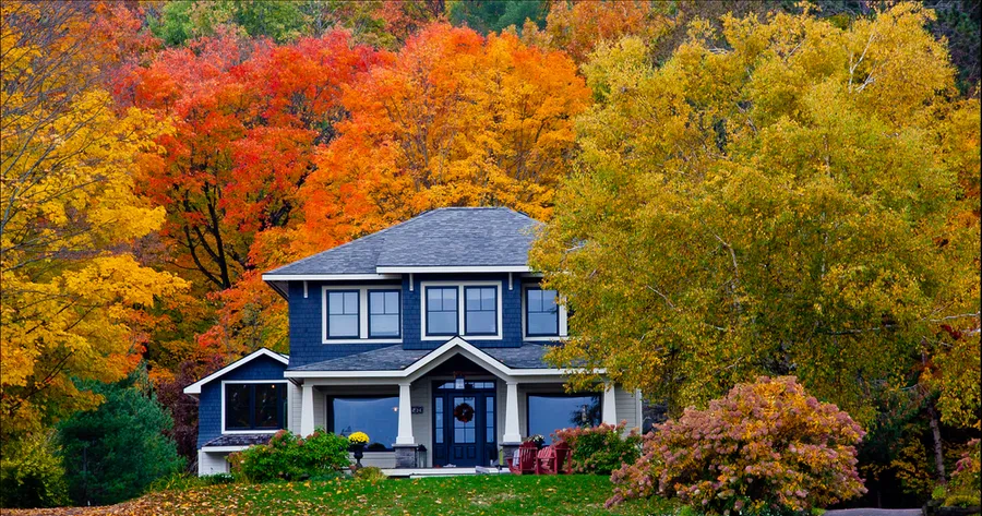 Everything You Need To Know About Selling Your Home in the Fall