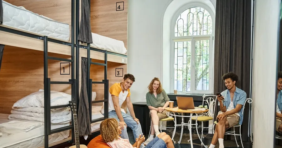 How to Choose Between Hostels and Hotels for Your Next Trip