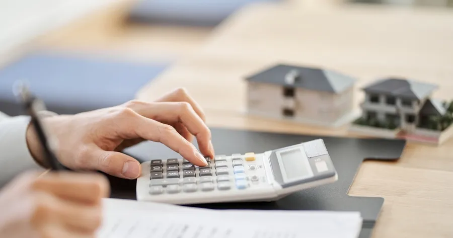 Home Equity Loans vs Lines of Credit: Key Differences Explained