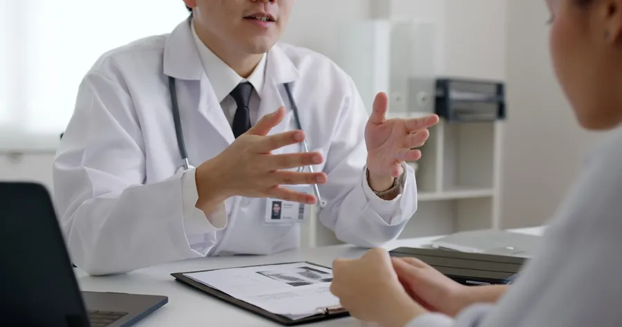 Psoriasis and Kidney Risk: Symptoms to Watch