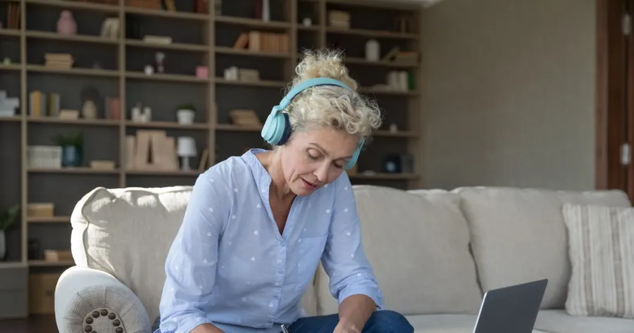 5 Language-Learning Apps That Actually Work for Busy Professionals