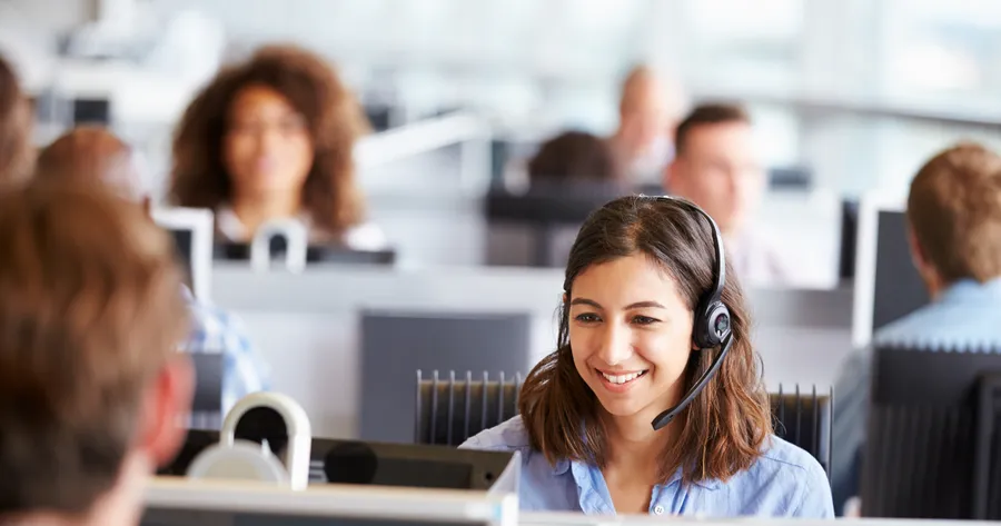 Best Online Customer Support Tools for Your Business: Live Chat, Email and Phone Support
