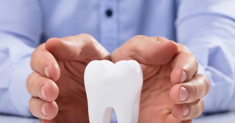 Same-Day Tooth Replacement: Immediate Aesthetics and Comfort