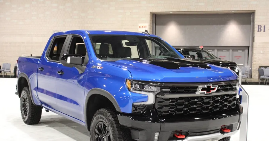 2025 Chevy Silverado Is Sleek and Powerful