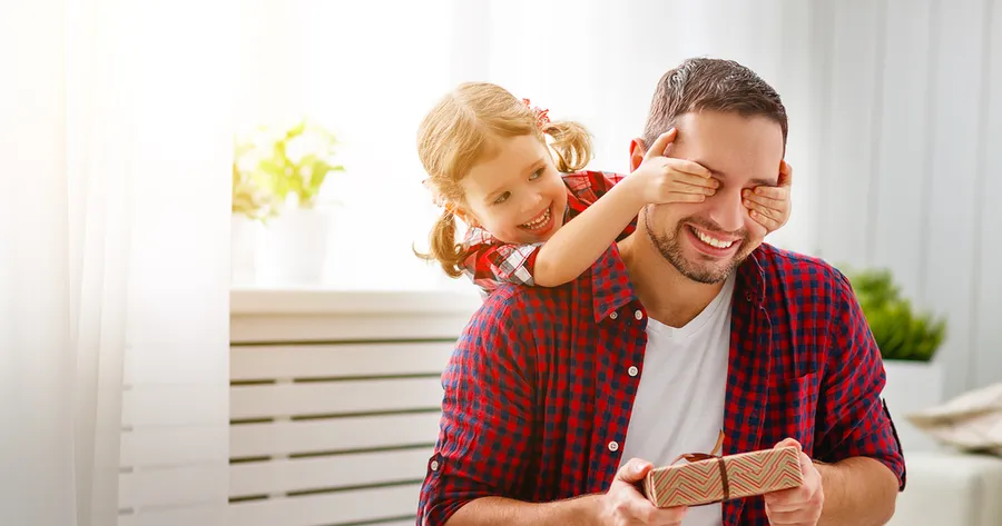 10 Ways to Celebrate Dad This Father's Day