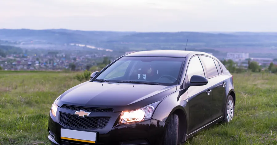 Chevrolet Cruze: Choosing the Right Trim Package