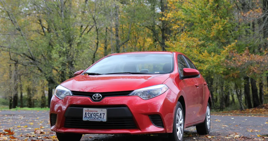 Toyota Corolla: Choosing the Right Trim Package