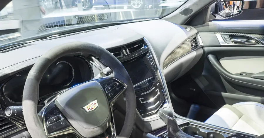 Inside the 2017 Cadillac CTS