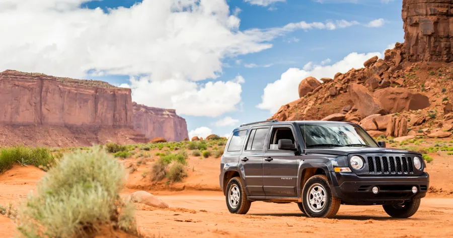 Inside the 2017 Jeep Patriot