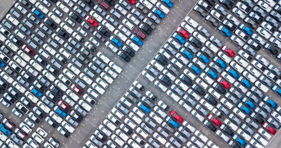 Dealerships Are Slashing Prices on Trucks – This Is Why