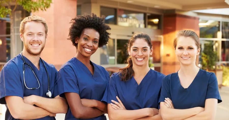 4 Reasons Online Nursing Degrees Are Becoming Popular