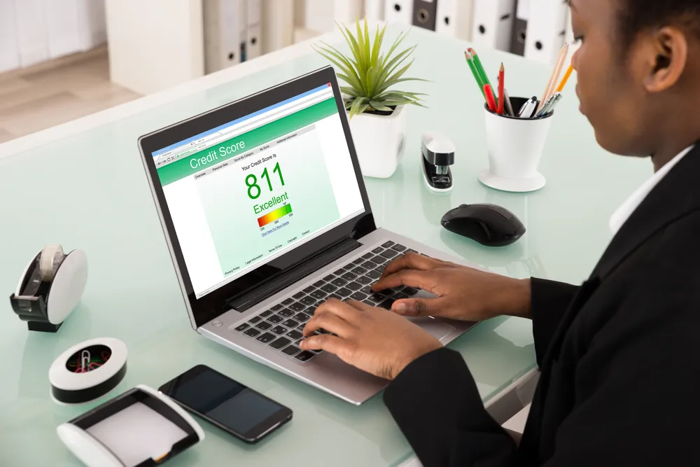 Building a Solid Credit Score: The Role of Credit Cards in Personal Finance