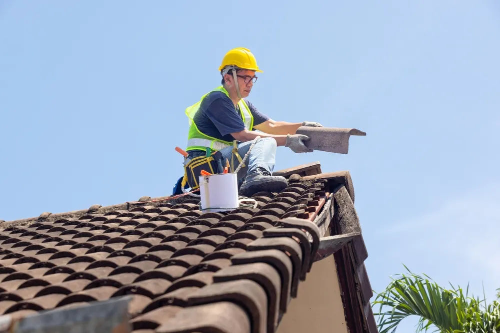 Roof Repair Estimates Near Me: Top Tips for Finding Reliable Pros in Your Area