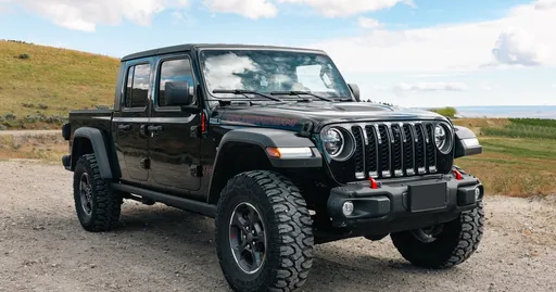 New Jeep Gladiator Is Blowing Americans Away (Take A Look)