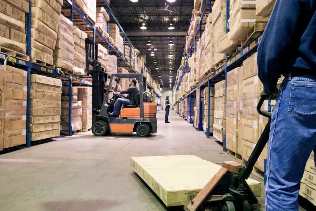 What Is a Distribution Center and How Does It Work?