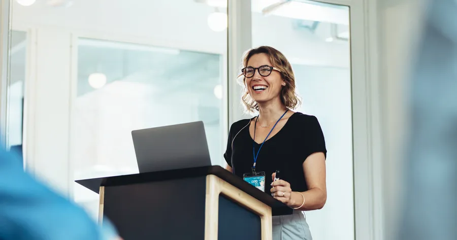 Developing Public Speaking Skills Even If You’re Not a Natural Communicator