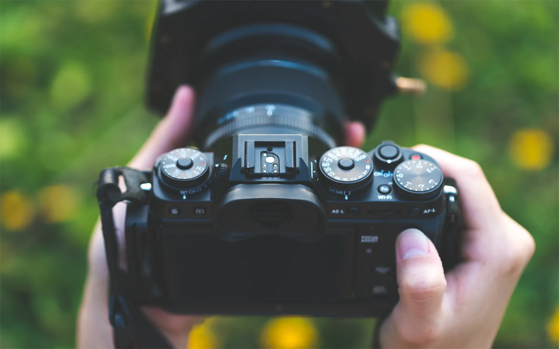 What Do I Need to Know Before Buying a Digital Camera?