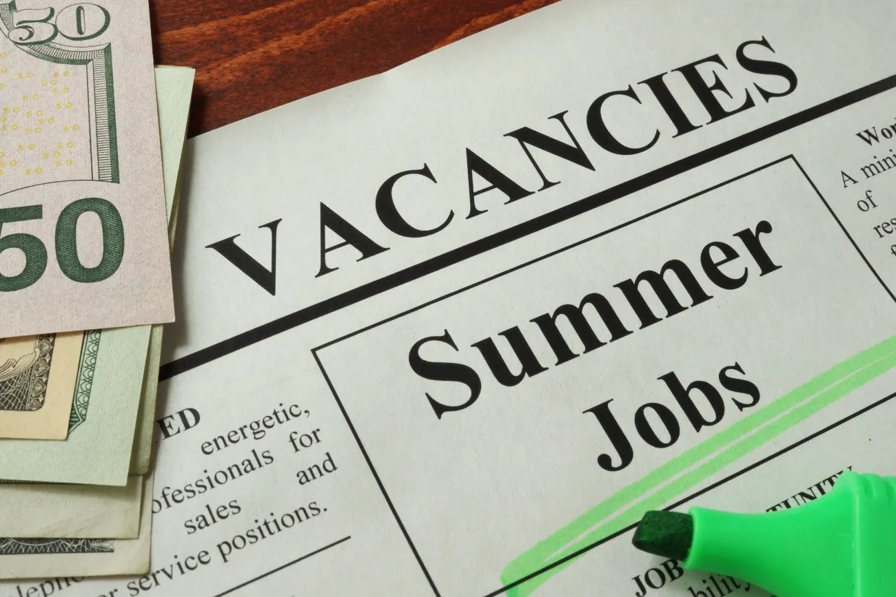 What Are the 10 Best-Paying Summer Jobs?