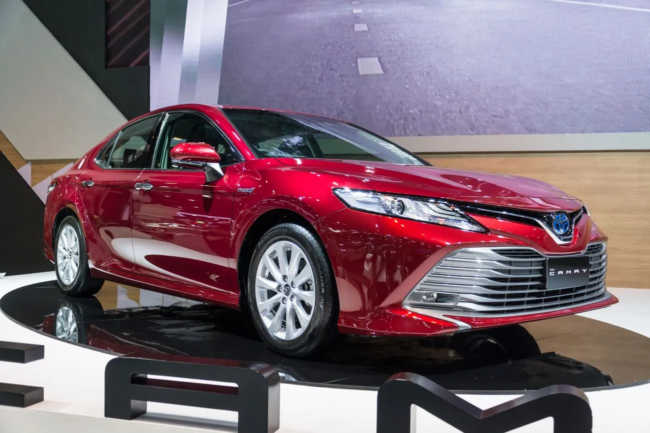 What Vehicles are the Best for Long Road Trips?