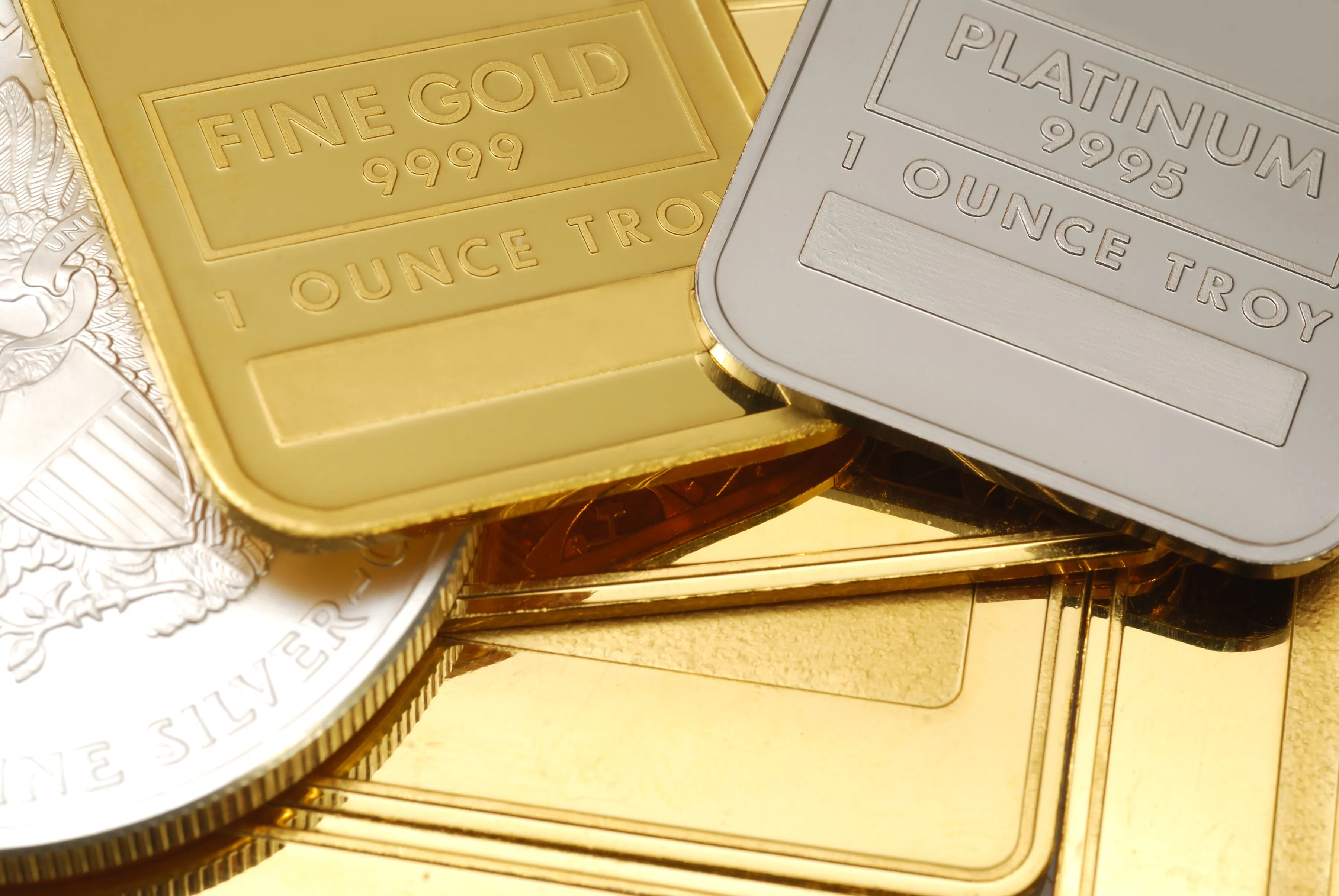 Are There Benefits to Buying Gold or Silver as an Investment?