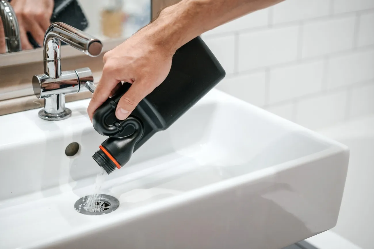 pouring drain cleaner down bathroom sink