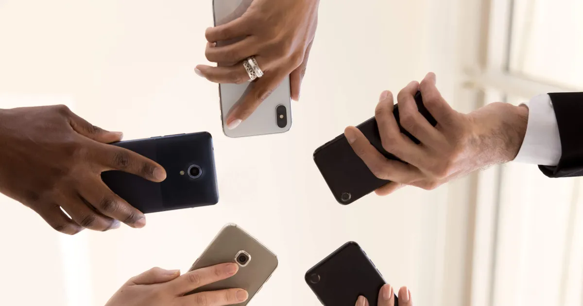 What LowCost Cell Phone Plans Are Available for Different Budgets