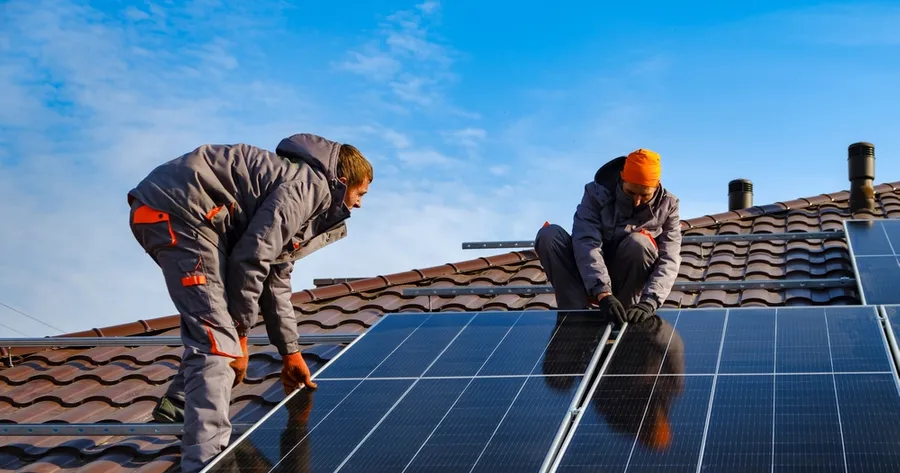 Tu Guía para Paneles Solares Económicos — Subsidios y Mucho Más!