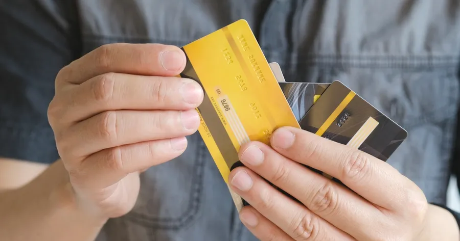 Ontdek Hoe de Juiste Kredietkaart Uw Financiën Kan Transformeren