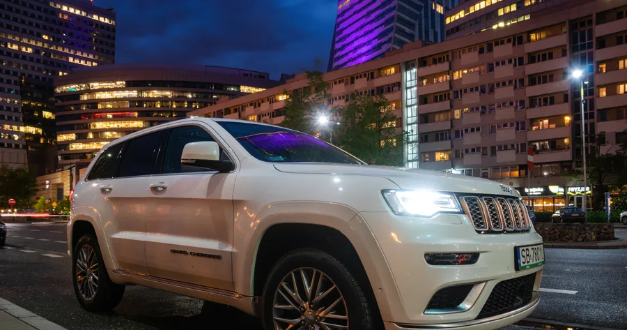 How Overflowing Jeep Cherokee SUVs Inventory is Fueling Extraordinary Deals