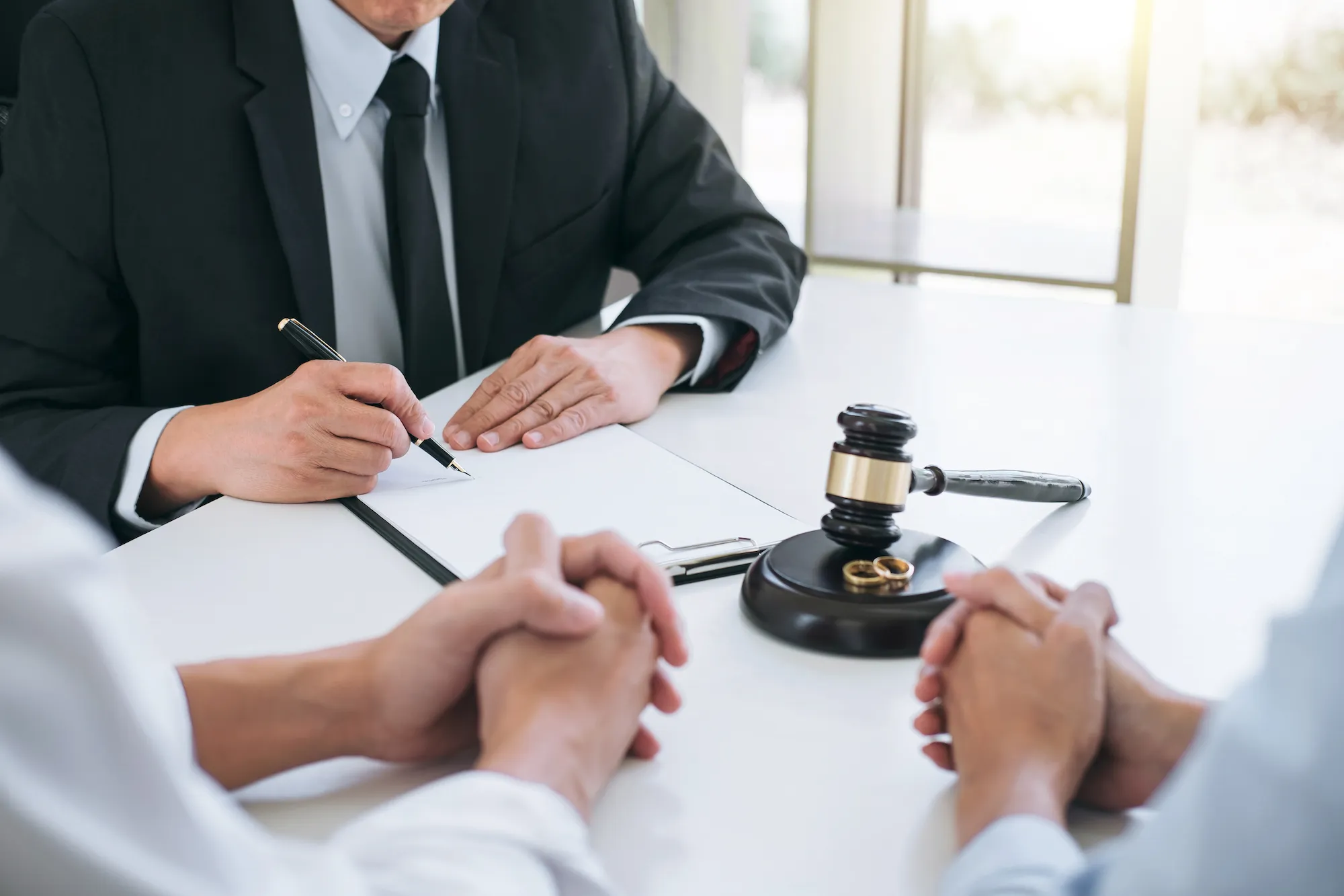 The Role of a Divorce Lawyer: What You Need to Know Before Filing